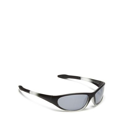 Grey sports wrap sunglasses
